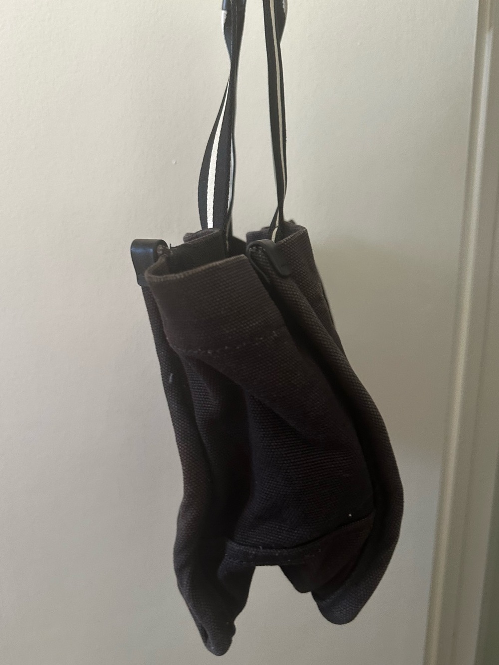 Marc Jacobs Tote - Picture 11 of 12